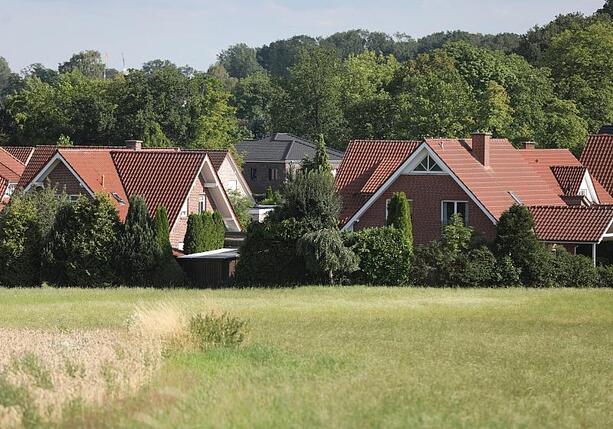 Bild vergr&ouml;&szlig;ern: Bayerns Kommunen erhöhen Grundsteuer besonders stark