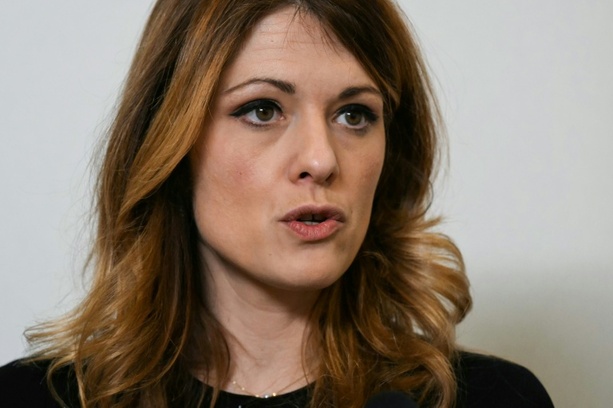 Bild vergr&ouml;&szlig;ern: Frankreich erwägt Spritrabatte für mobile Pflegekräfte und Landwirte