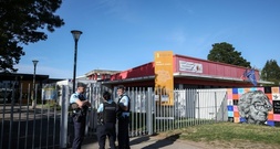 Schüler in Frankreich sticht mit Küchenmesser auf 15-Jährige ein