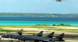 Großbritannien setzt Rückgabe-Plan für Chagos-Inseln wegen US-Kritik aus