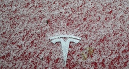 Erstmals in Europa: Niederlande erlauben Nutzung von Tesla-Selbstfahrfunktion