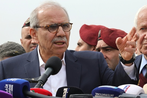 Bild vergr&ouml;&szlig;ern: Regierung: Libanon bemüht sich um Ende des Kriegs und Abzug israelischer Truppen