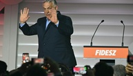 Orban nach 16 Jahren abgewählt - Triumph für Oppositionsführer Magyar
