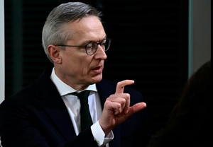 Minister Wildberger will Einsatz von Microsoft in Verwaltung verringern