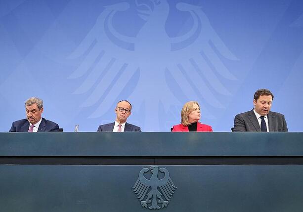 Bild vergr&ouml;&szlig;ern: Greenpeace kritisiert Spritpläne der Bundesregierung