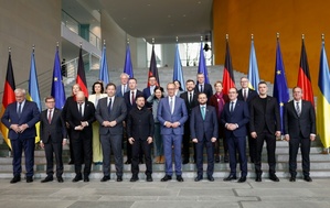 Drohnen und Aufbauhilfe: Ukraine und Deutschland schließen strategische Partnerschaft