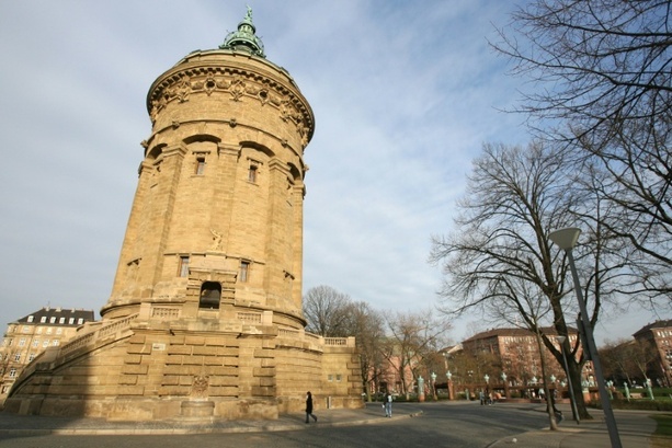 Bild vergr&ouml;&szlig;ern: Tödlicher Angriff auf Mitbewohnerin in Mannheim: Revision scheitert vor BGH