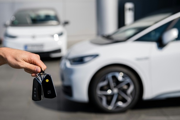 Bild vergr&ouml;&szlig;ern: Umfrage: Fast jeden Vierten nervt Kritik von Partner an eigenem Fahrstil