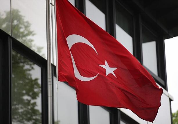 Bild vergr&ouml;&szlig;ern: Mindestens neun Tote nach Schüssen an Schule in der Türkei