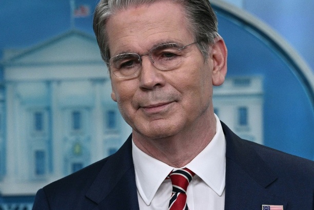 Bild vergr&ouml;&szlig;ern: USA werden Sanktionslockerung für russisches Erdöl nicht verlängern