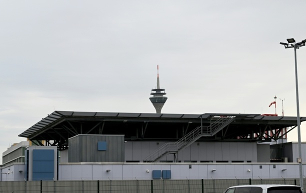 Bild vergr&ouml;&szlig;ern: Prozess gegen mutmaßliche IS-Rückkehrerin in Düsseldorf begonnen