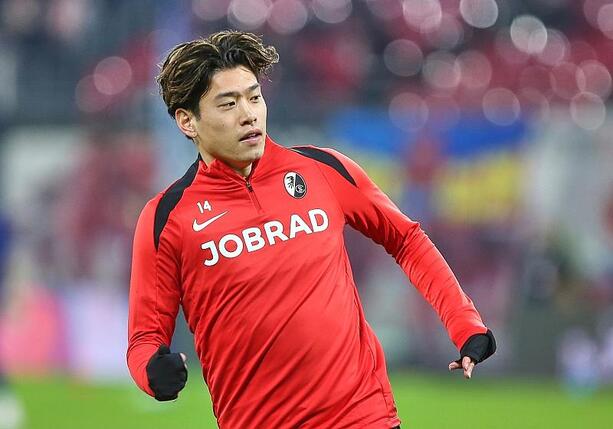 Bild vergr&ouml;&szlig;ern: Europa League: Freiburg zieht souverän ins Halbfinale ein