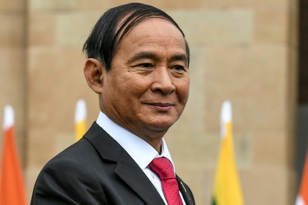 Bild vergr&ouml;&szlig;ern: Myanmars Ex-Präsident Win Myint im Zuge von Amnestie-Regelung freigelassen