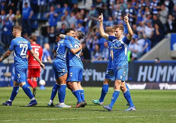 Bild vergr&ouml;&szlig;ern: 2. Bundesliga: Magdeburg gewinnt Abstiegsduell gegen Düsseldorf