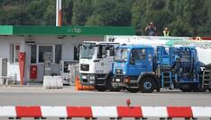 Opposition erhöht Druck auf Regierung wegen Kerosin-Krise