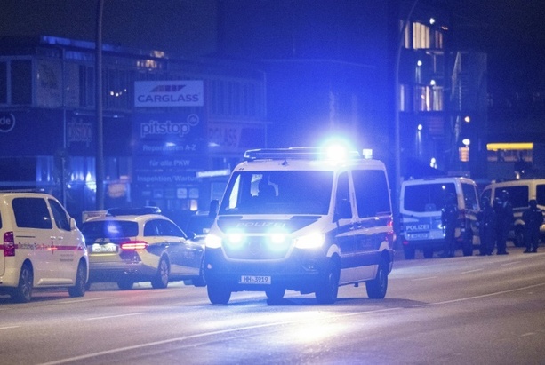 Bild vergr&ouml;&szlig;ern: Dobrindt stellt polizeiliche Kriminalitätsstatistik vor