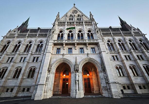 Bild vergr&ouml;&szlig;ern: EuGH: Ungarisches LGBTQ-Gesetz nicht mit EU-Werten vereinbar