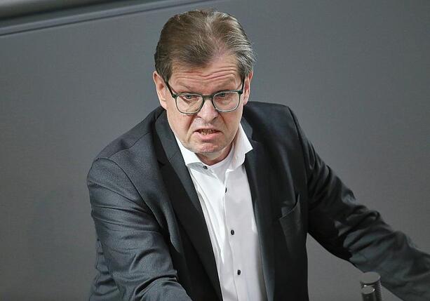 Bild vergr&ouml;&szlig;ern: Stegner nennt Ermahnungen des Kanzlers kontraproduktiv