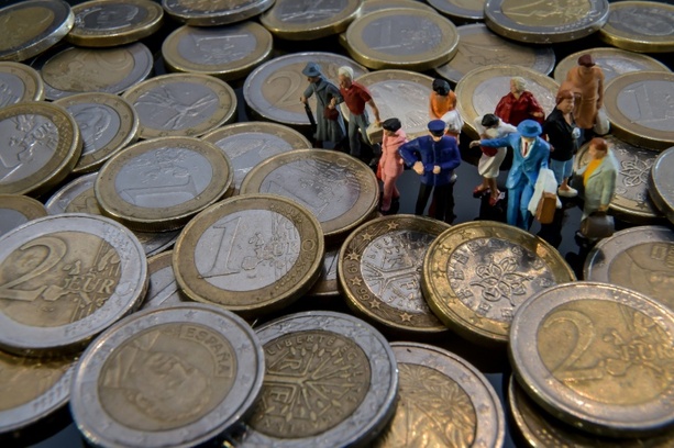 Bild vergr&ouml;&szlig;ern: Milliarden auf vergessenen Konten: Großer Zuspruch für gemeinnützigen Fonds