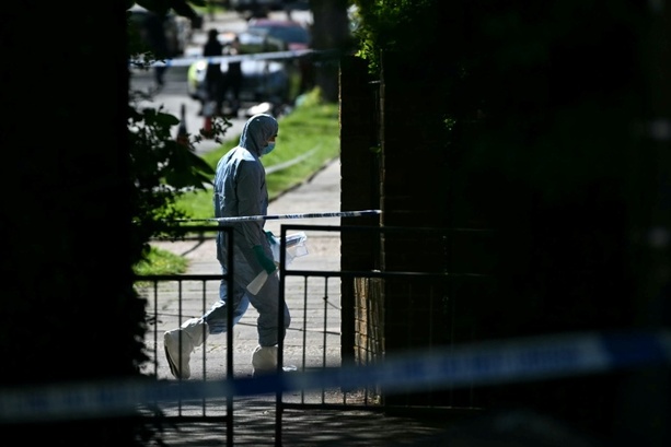 Bild vergr&ouml;&szlig;ern: Teenager nach erneuten Angriff auf britische Synagoge angeklagt