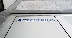 Schmerzmediziner kritisierten geplante Sparmaßnahmen scharf