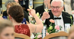 Steinmeier fordert mehr bürgerschaftlichen Einsatz: 