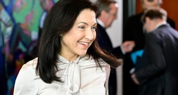 Wirtschaftsministerin Reiche stellt Frühjahrsprojektion der Bundesregierung vor