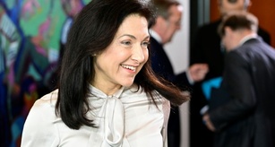 Wirtschaftsministerin Reiche stellt Frühjahrsprojektion der Bundesregierung vor