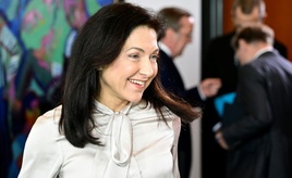 Wirtschaftsministerin Reiche stellt Frühjahrsprojektion der Bundesregierung vor