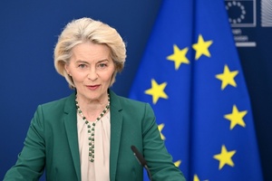 Energiekrise: EU ruft zu schnellerem Ausstieg aus Öl und Gas auf