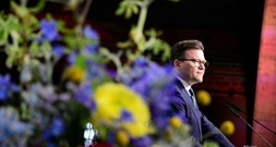 Umweltminister Schneider lehnt Stromnetzpläne von Wirtschaftsministerin Reiche ab