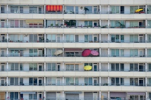 Bröckelnde Balkone: Eigentümergemeinschaft muss Sanierung veranlassen