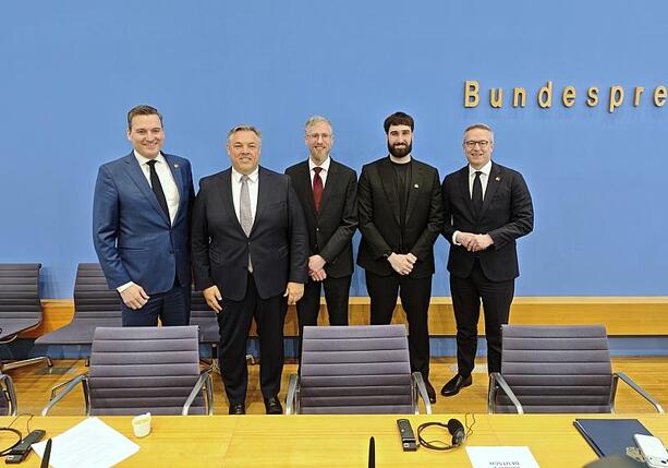 Bild vergr&ouml;&szlig;ern: Aleph Alpha und kanadische KI-Firma Cohere schließen sich zusammen