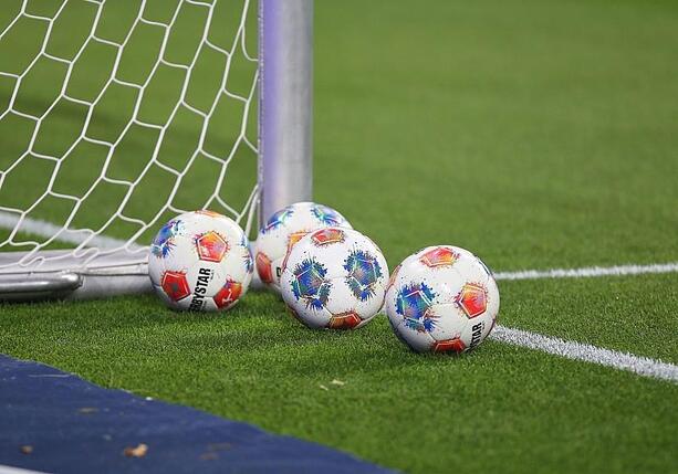 Bild vergr&ouml;&szlig;ern: Ausschusschefin Özoğuz kritisiert Fifa-Preispolitik scharf