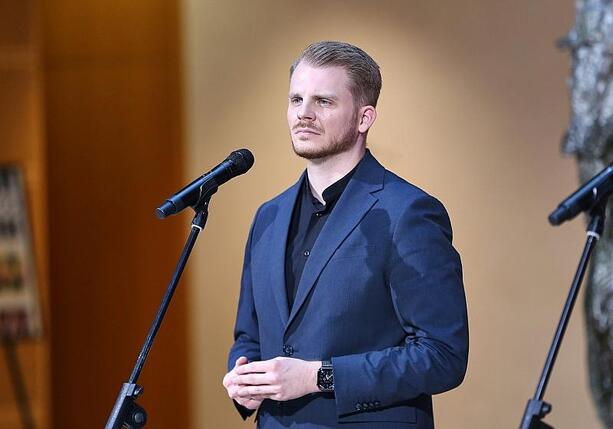 Bild vergr&ouml;&szlig;ern: SPD-Generalsekretär fordert stärke Belastung der Pharmakonzerne