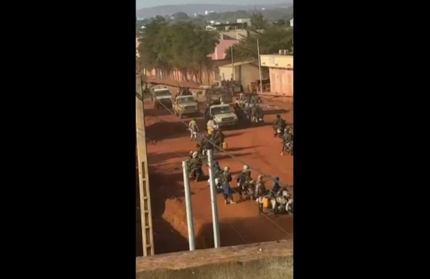 Bild vergr&ouml;&szlig;ern: Gefechte in Mali: Auswärtiges Amt ruft deutsche Staatsbürger zu äußerster Vorsicht auf