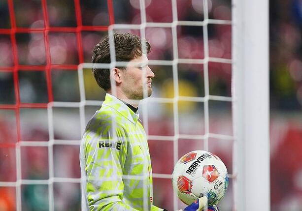 Bild vergr&ouml;&szlig;ern: 1. Bundesliga: BVB feiert klaren Heimsieg gegen Freiburg