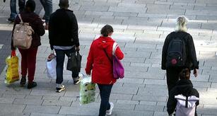 Verbraucherstimmung gibt infolge des Iran-Kriegs abermals nach