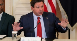 Floridas Gouverneur DeSantis legt Plan zum Neuzuschnitt der Wahlkreise vor