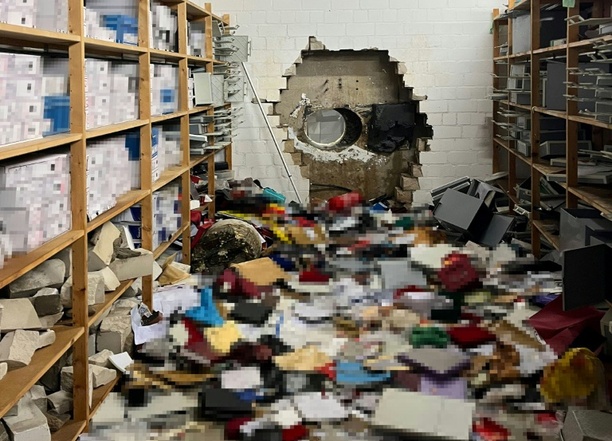 Bild vergr&ouml;&szlig;ern: Bankeinbruch in Gelsenkirchen: Ermittler geben beschlagnahmte Gegenstände frei