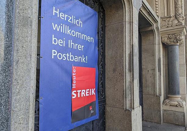 Bild vergr&ouml;&szlig;ern: Verdi ruft zu Warnstreiks bei Postbank auf