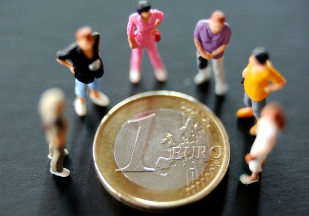 Bild vergr&ouml;&szlig;ern: Billionen-Haushalt der EU ab 2028: EU-Parlament fordert höheres Budget