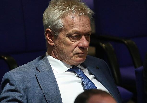 Bild vergr&ouml;&szlig;ern: Landwirtschaftsminister kritisiert Einigung auf Zuckersteuer