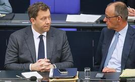 Merz offen für höhere Reichensteuer