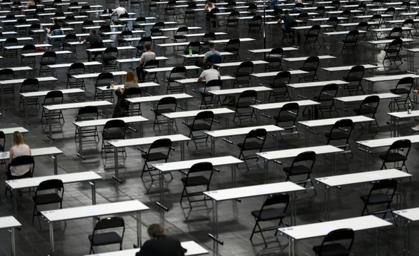 Bild vergr&ouml;&szlig;ern: Bafög-Reform: Koalition einig bei Finanzierung