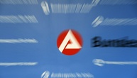 Schwache Frühjahrsbelebung: Zahl der Arbeitslosen nur leicht gesunken