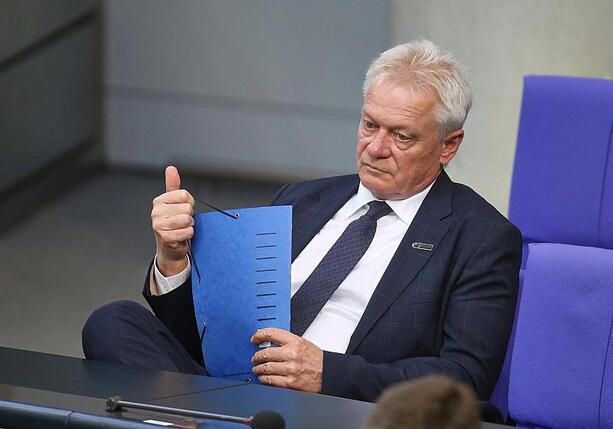 Bild vergr&ouml;&szlig;ern: Landwirtschaftsminister will staatliche Lebensmittelreserve ausbauen