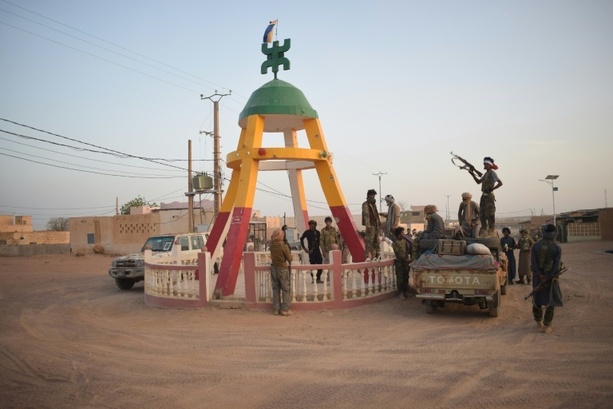 Bild vergr&ouml;&szlig;ern: Dschihadisten in Mali rufen zu gemeinsamer Front gegen Junta auf - Tuareg rücken vor
