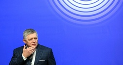 Pro-russicher slowakischer Regierungschef Fico kündigt Besuch in der Ukraine an