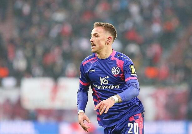 Bild vergr&ouml;&szlig;ern: 1. Bundesliga: Mainz siegt bei St. Pauli